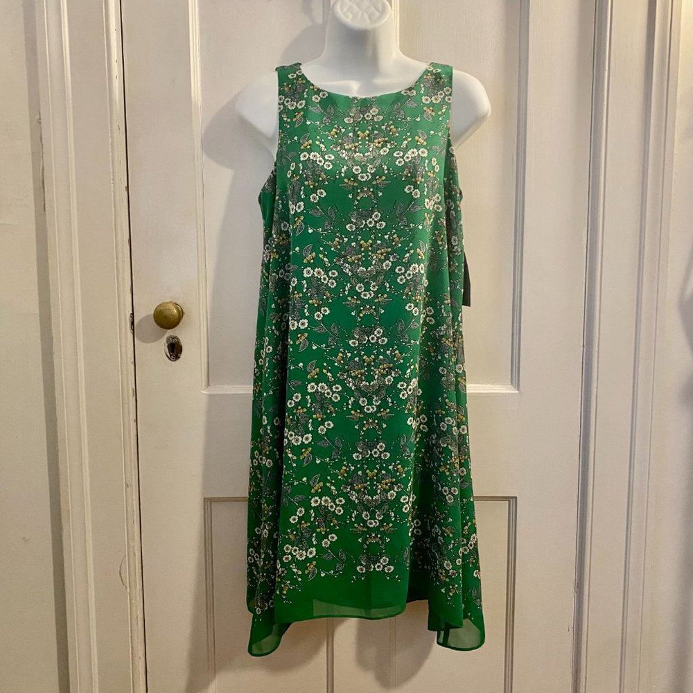 NWT Max Studio Sleeveless, Floral,  Lightweight Dress, Size XS